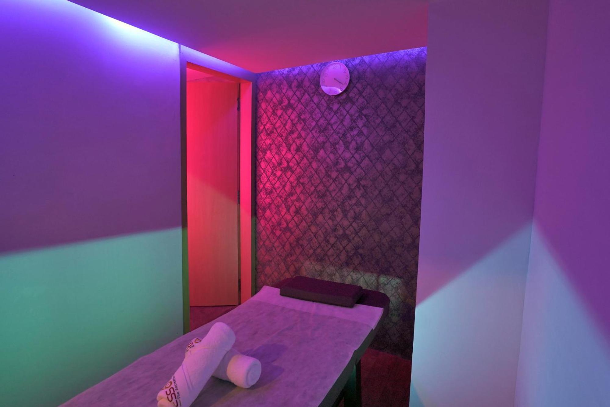 Essotto Recreation Hub Hotel Bengaluru Kültér fotó
